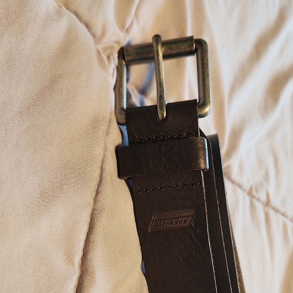 Dickies Dark Brown Leather Belt with Silver Buckle- Last Chance!